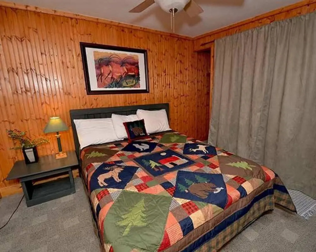 4 Br: Shamrock 28