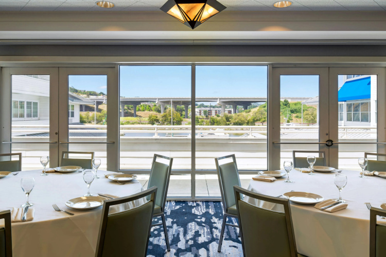 Sheraton Sonoma County - Petaluma photo 8