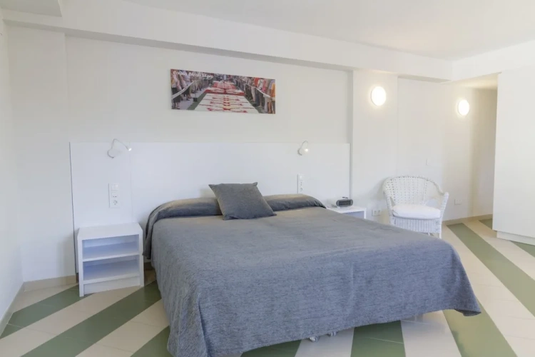 Economy Double Studio