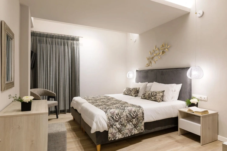 Quadruple room with balcony