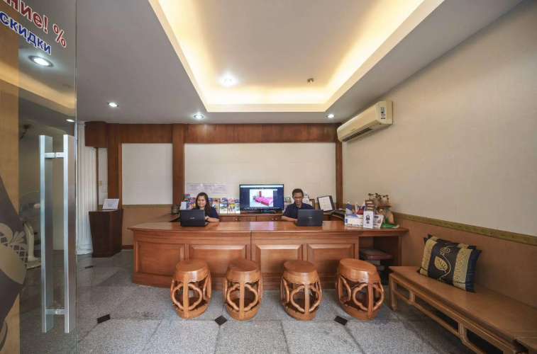 Ban Patong Residence