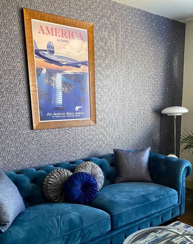 Evie's apartment