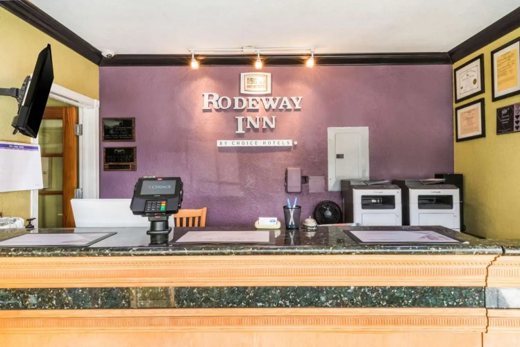 Rodeway Inn Capitol
