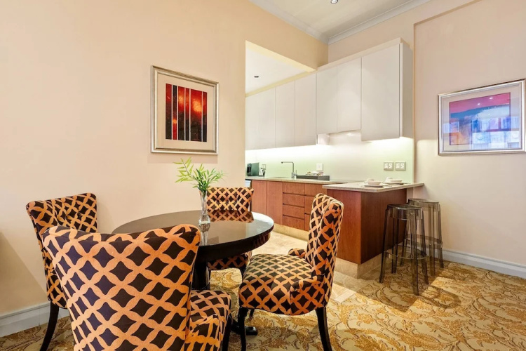 Taj Hotel&nbsp;305