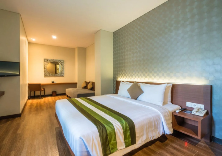 Grand Whiz Hotel Nusa DuaOver view