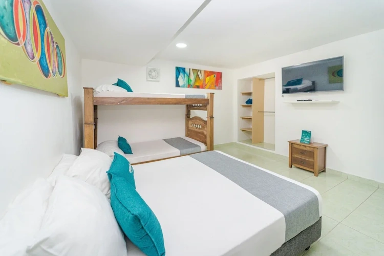 Standard Quadruple room