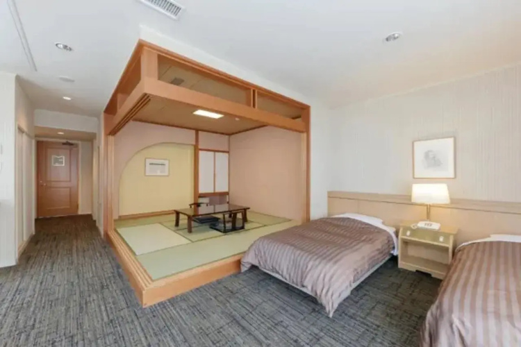 Hotel New Momiji