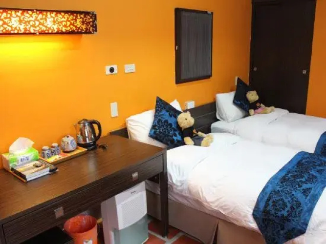 Piano Piano Hostel