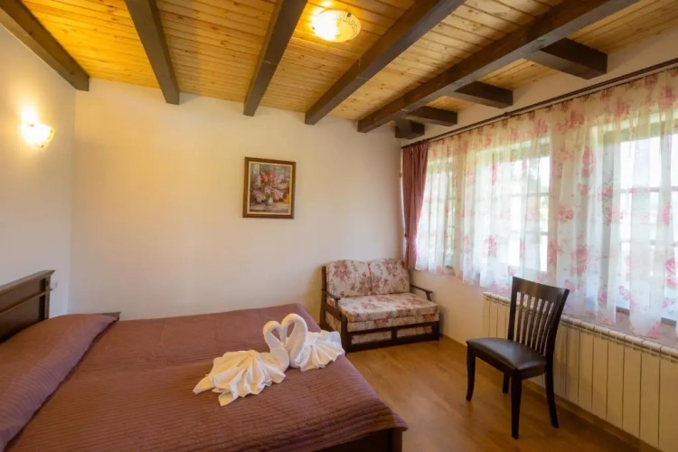3 Bedrooms Cottage