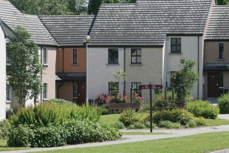 Brennan Court Guest Accommodation - Limerick