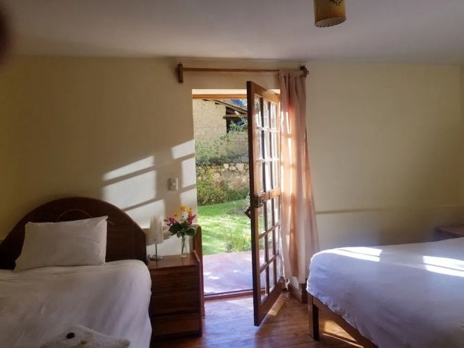 Apu Lodge B&B