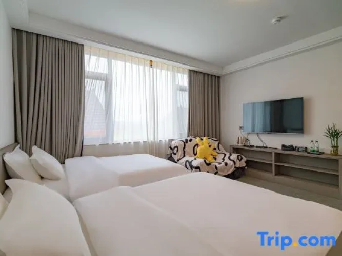 Premium Twin room