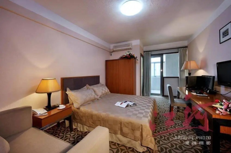 Maple Leaf Guihuayuan Business Apartment