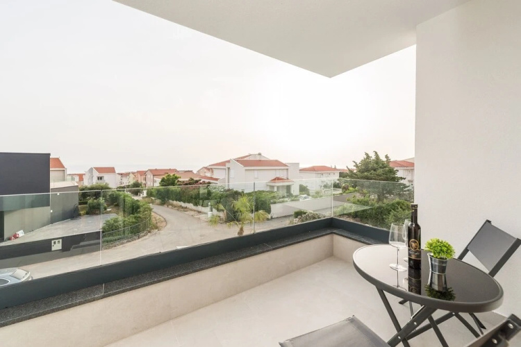 Luxury villas Joy