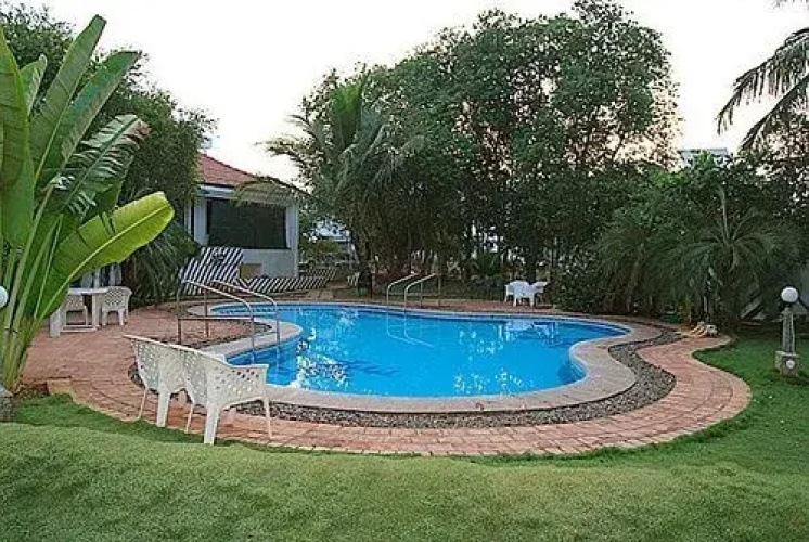 Poppys Vista Hotel