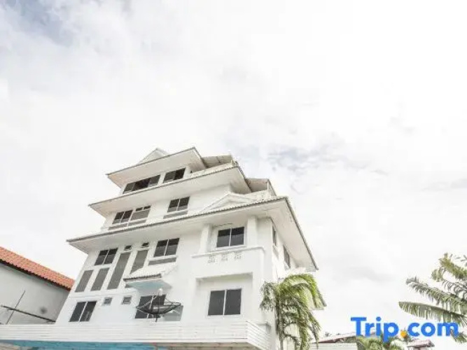 Spacious 2 Bedrooms 360deg Mountain-View Apartment