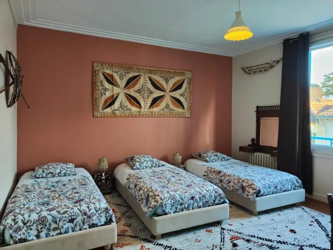 Standard Triple room