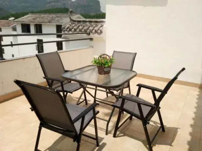 Danxiashan Zhanglaofeng Hotel