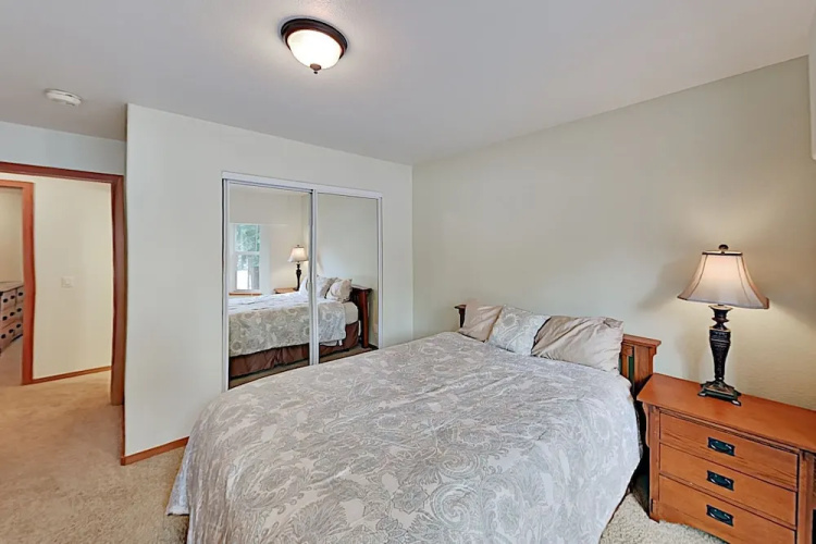 1559nort 3 Bedroom Home