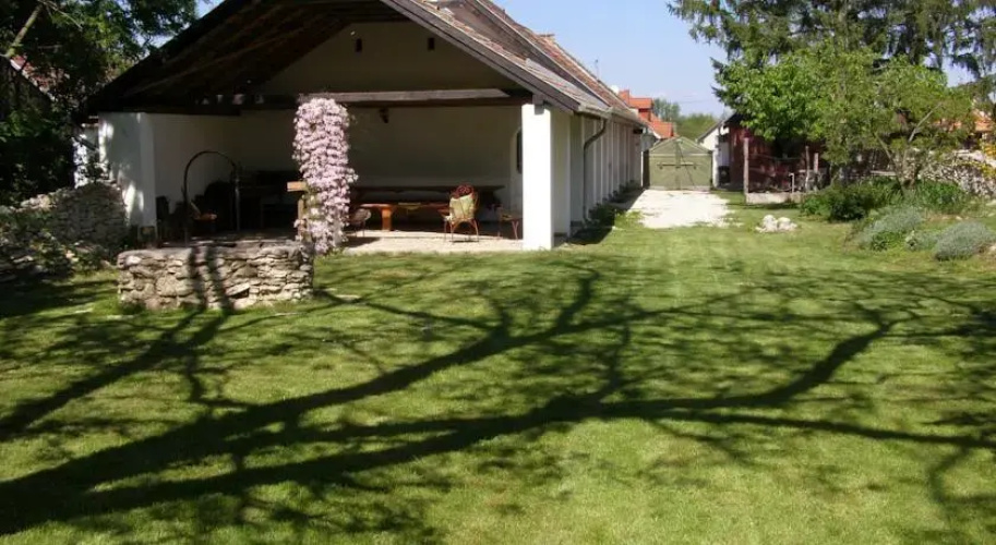 Ságház