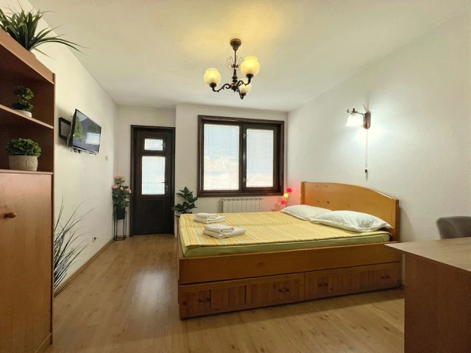 3 Bedrooms Deluxe Apartment
