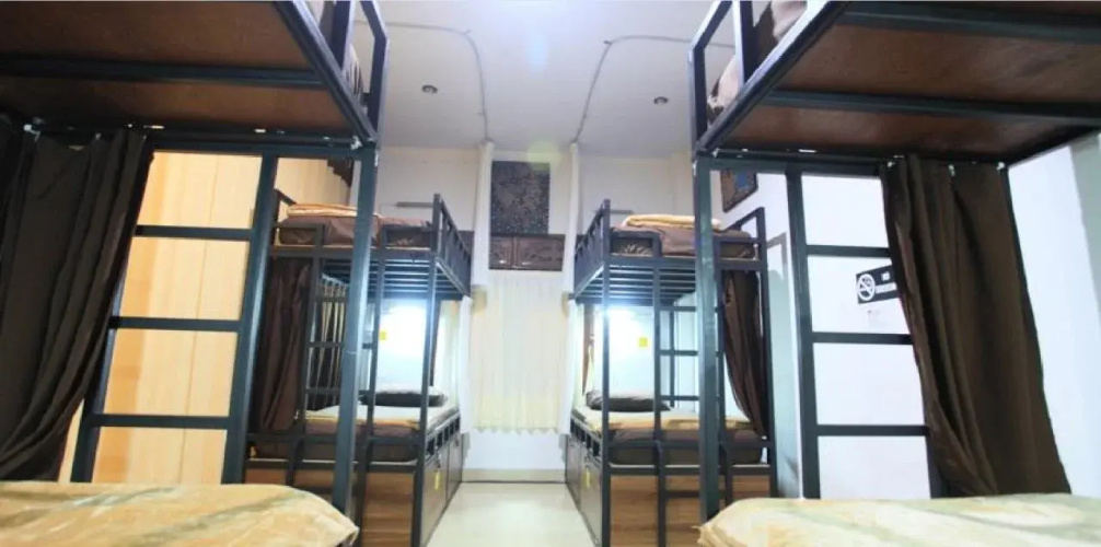 Ode Hostel