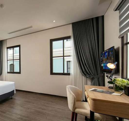 Green Suites Hotel Ha Long