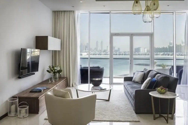 Kennedy Towers - Tiara Diamond