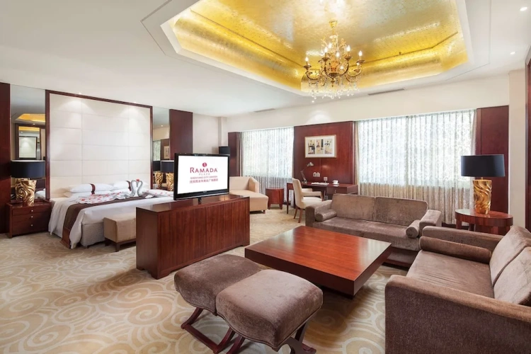 Presidential Double Suite