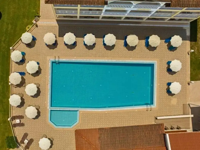 Manousis Aparthotel - Zakynthos