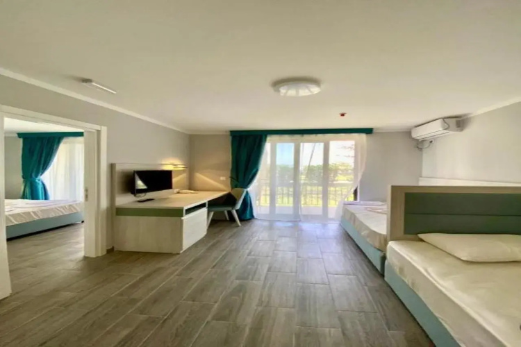 Pearl Beach Resort
