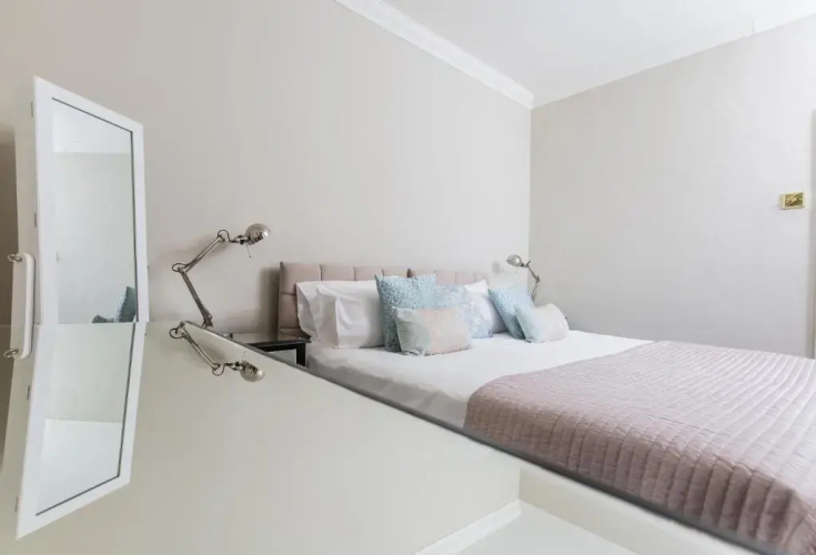 Luxury Apartment - 18 Lansdown Crescent