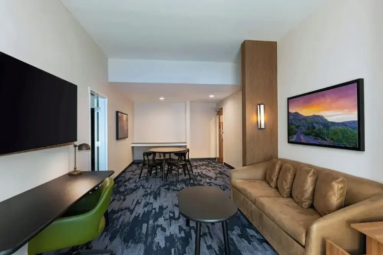 Quadruple Suite