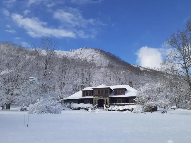 Laughing Heart Lodge