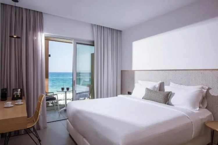 Superior Double room with sea view