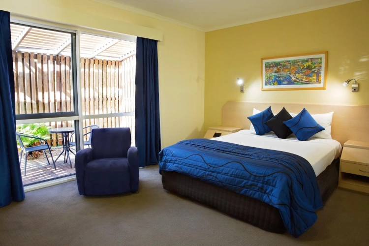 Standard Double room with view