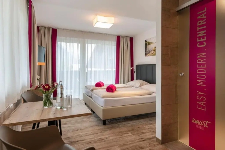 Deluxe Double room with balcony