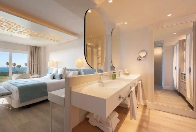 Standard Double room with sea view