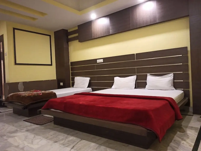 Economy room
