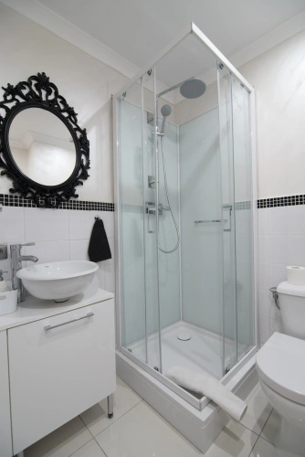 The White Apartment