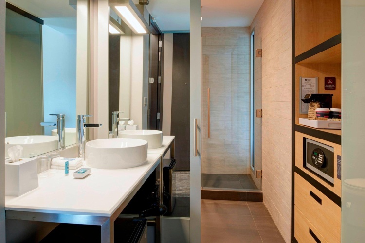 Double Suite
