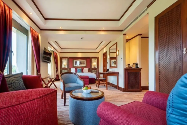Corner Double Suite