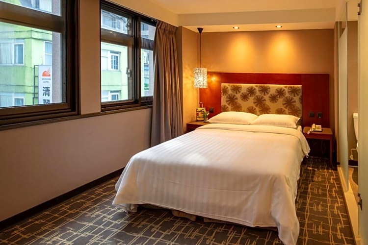 Standard Double room with view