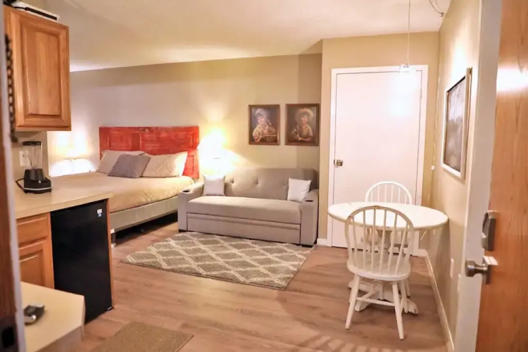 Shanty Creek 2bd 2ba Adjoining Rooms Ski-golf - Torch Lake, MI