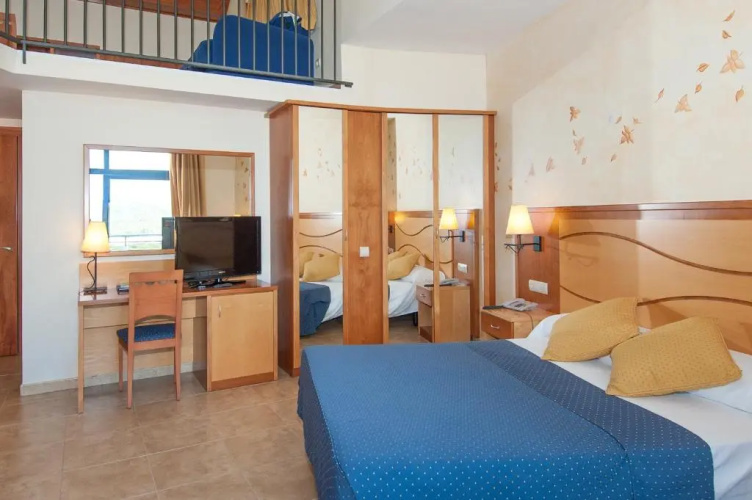 Hotel Garbí