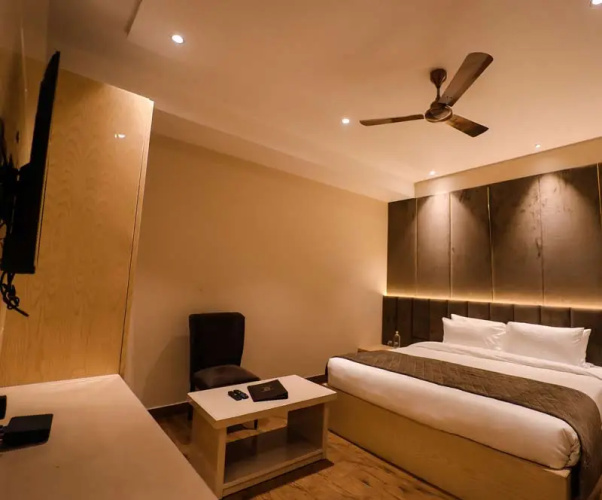 MVR Grand Hotel