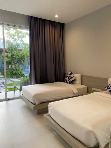 Deluxe Twin room with garden view
