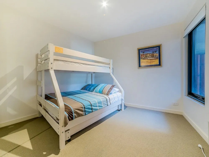 CScape Cowes