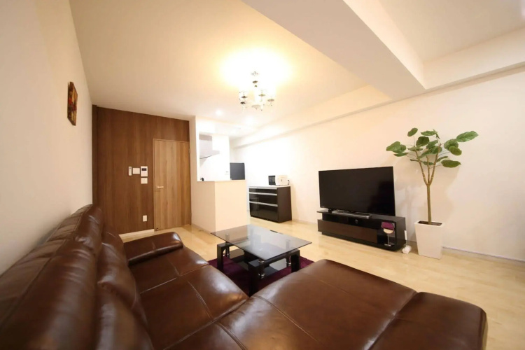 Alex's Home Shinsaibashi