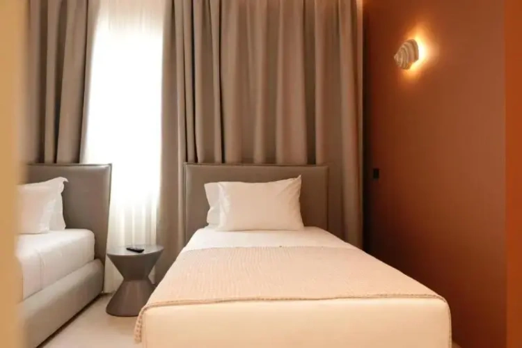 1 Bedroom Double Suite
